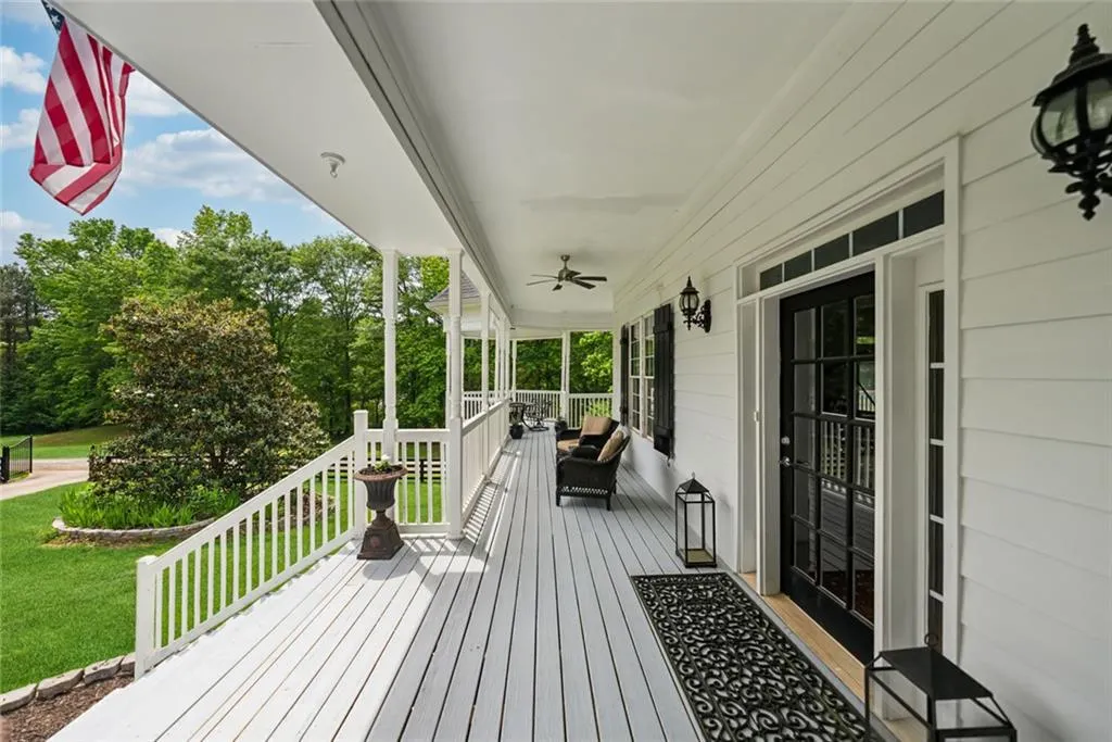 Canton, Georgia 30115, United States, 5 Bedrooms Bedrooms, ,6 BathroomsBathrooms,Residential,Active,135405