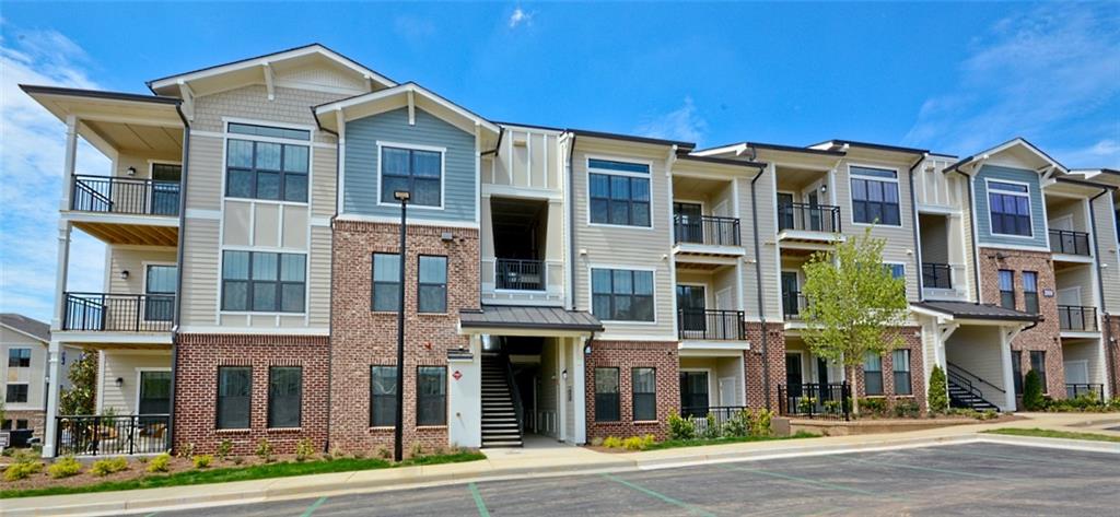 Aldridge at Town Village - Residential Lease