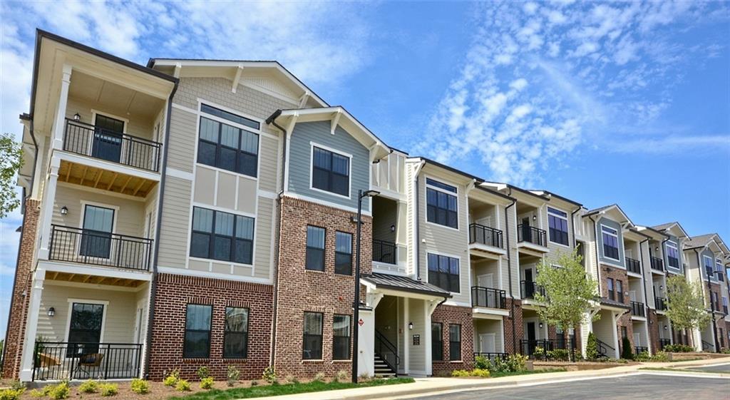 Aldridge at Town Village - Residential Lease