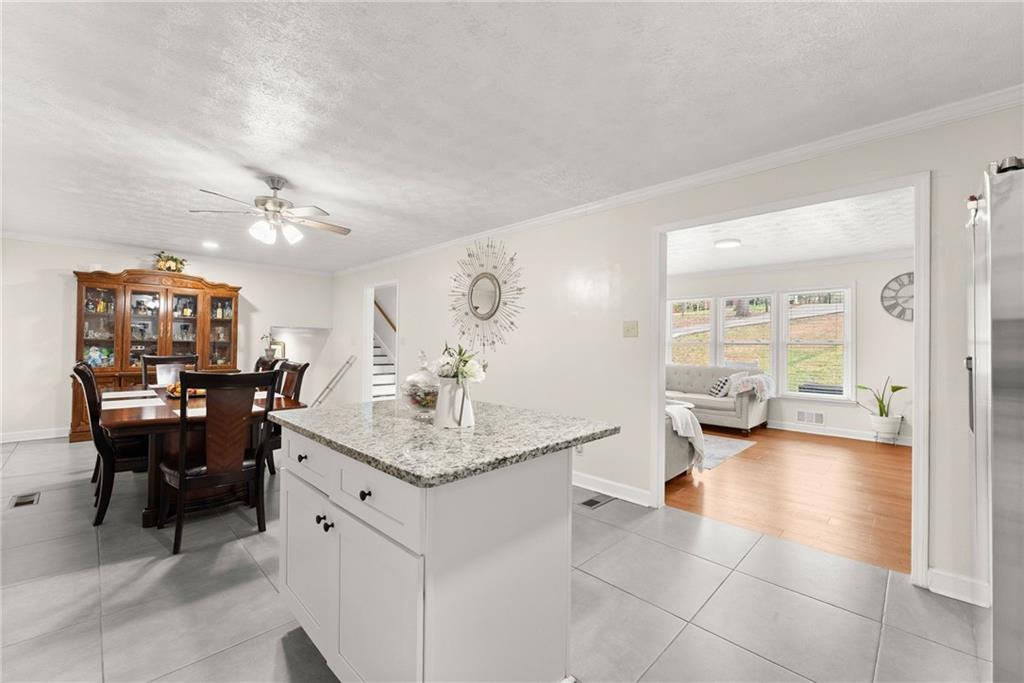 4548 Holiday Heights Drive