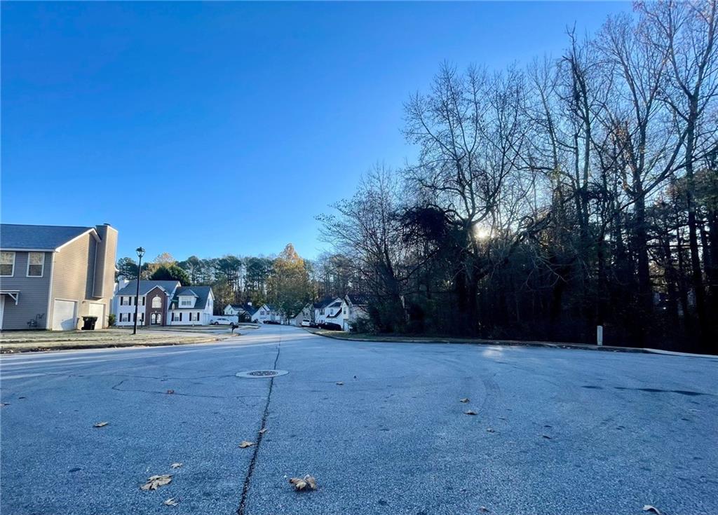 Sugarcreek Way, Riverdale, Georgia image 4