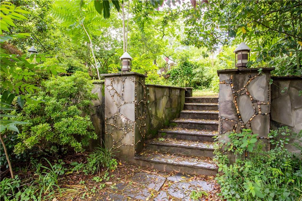 364 Brooks Avenue, Atlanta, Georgia image 26