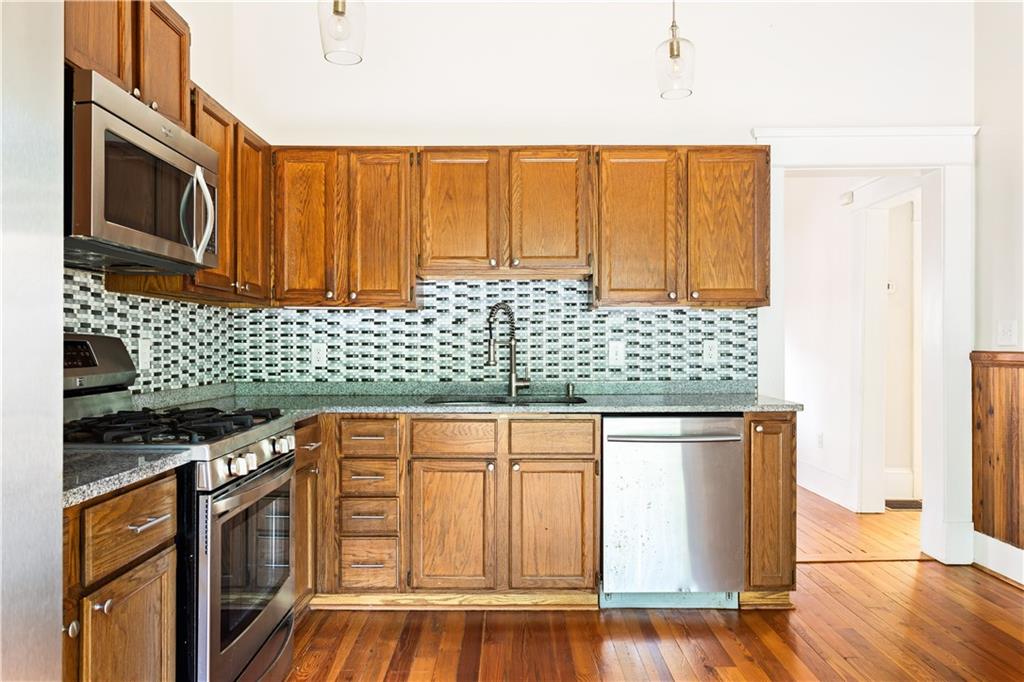 364 Brooks Avenue, Atlanta, Georgia image 13