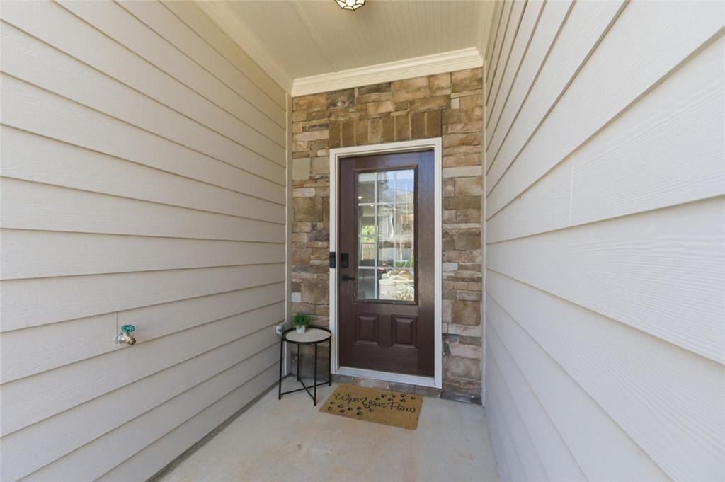 1833 Shetley Creek Drive