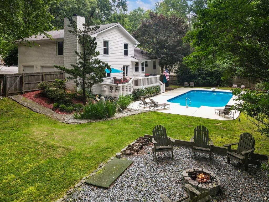 215 Ansley Court