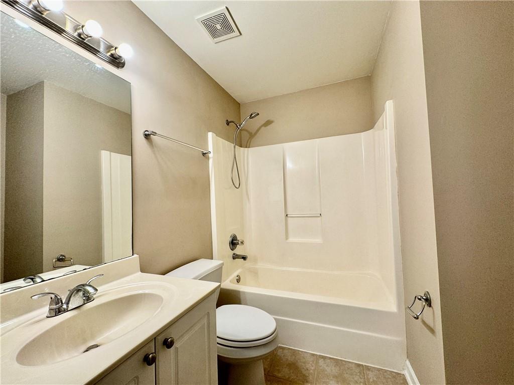 3650 Deep Cove Drive, Cumming, Georgia image 29