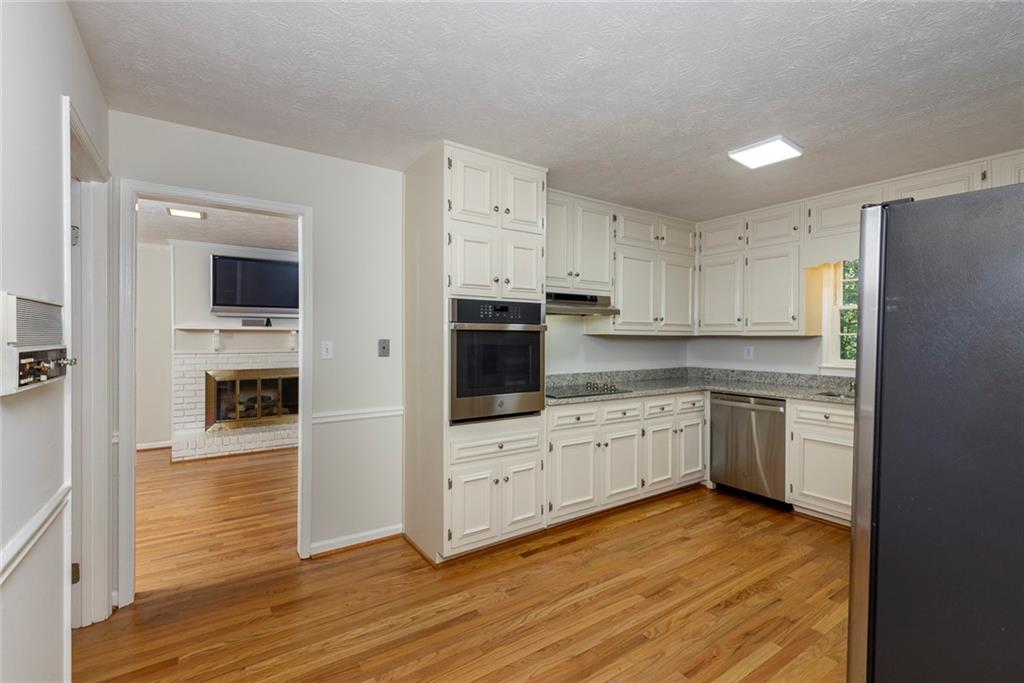 2219 Spring Mill Cove