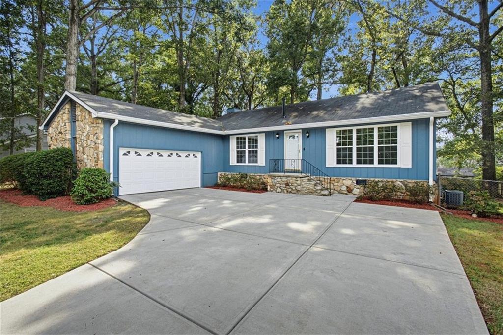 223 Shiloh Run NW