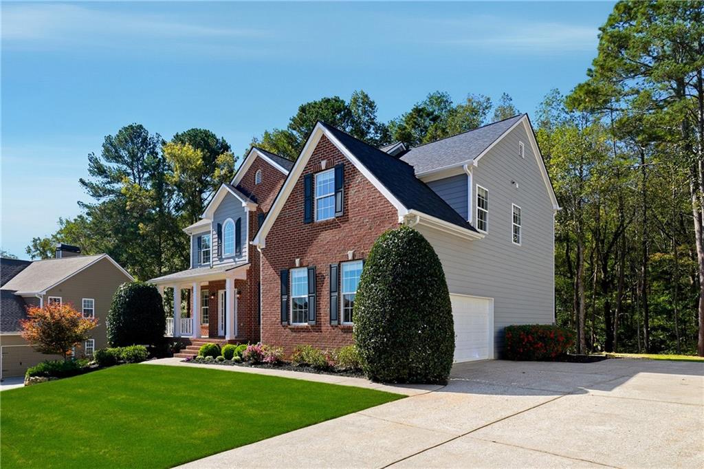 304 Meadowcrest Circle