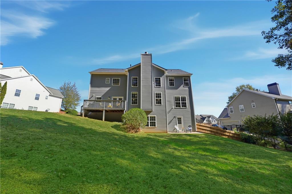 304 Meadowcrest Circle