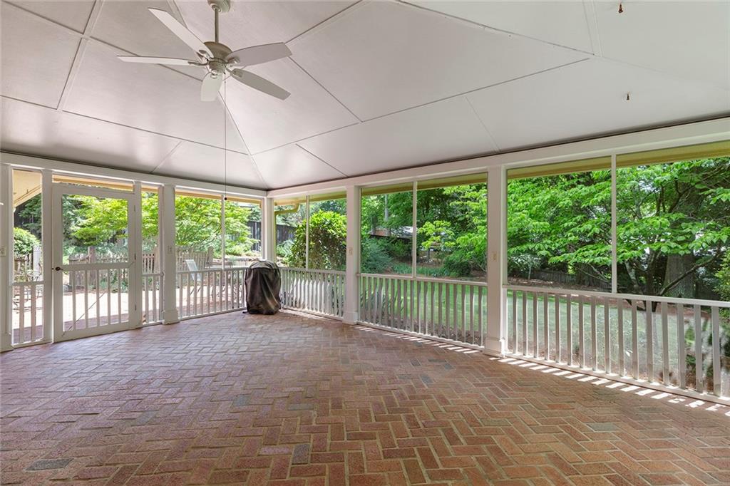 4261 Brookview Drive, Atlanta, Georgia image 15