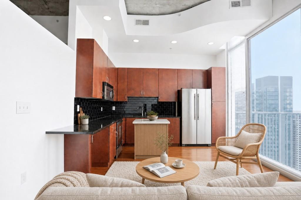 860 Peachtree Street NE 2816