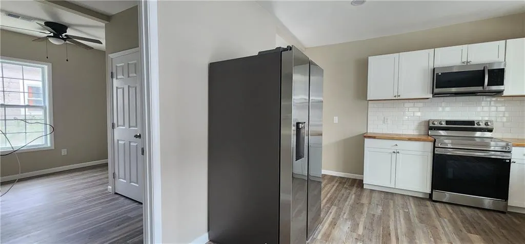 Atlanta, Georgia 30314, United States, 3 Bedrooms Bedrooms, ,2 BathroomsBathrooms,Residential,Active,93625