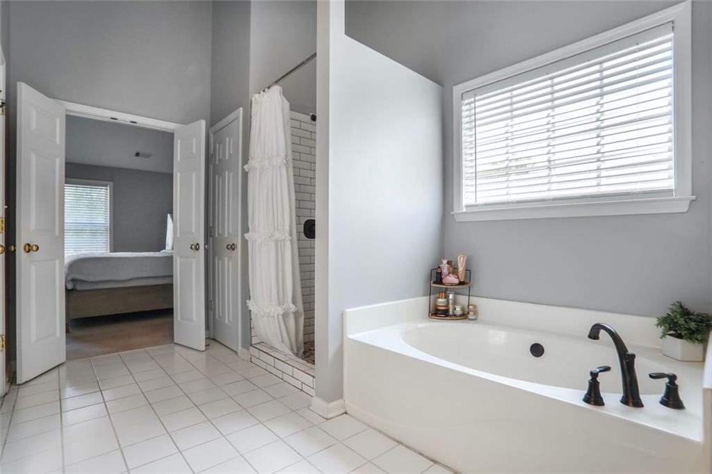 868 Cork Oak Lane, Lawrenceville, Georgia image 14