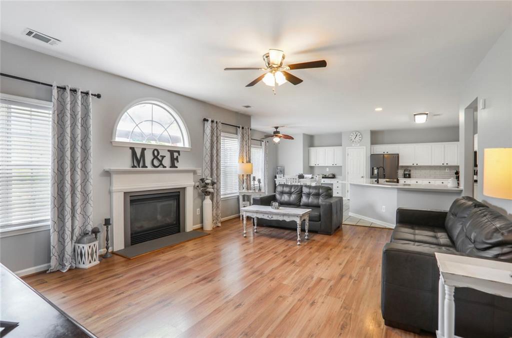 868 Cork Oak Lane, Lawrenceville, Georgia image 3