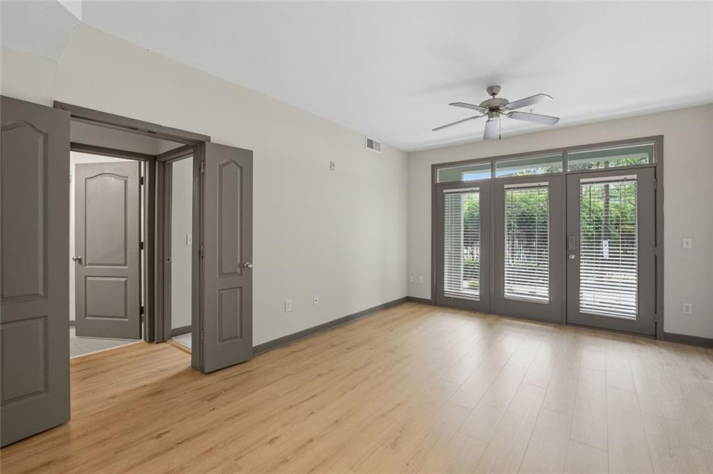 390 17th Street NW 2012