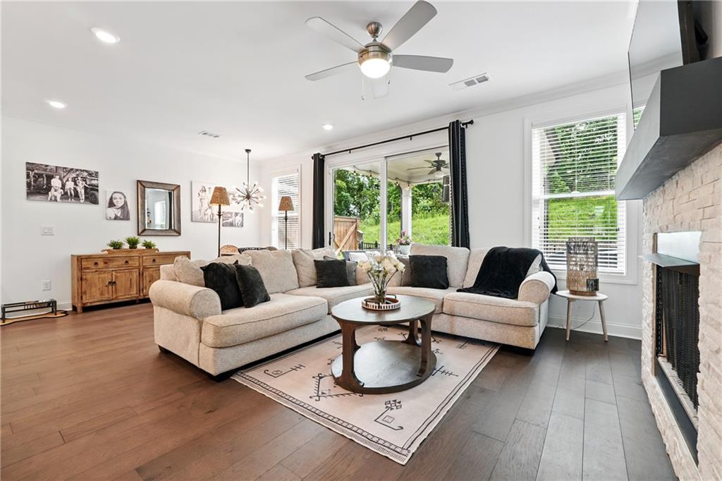 116 Birch Tree Way, Cumming, Georgia image 12
