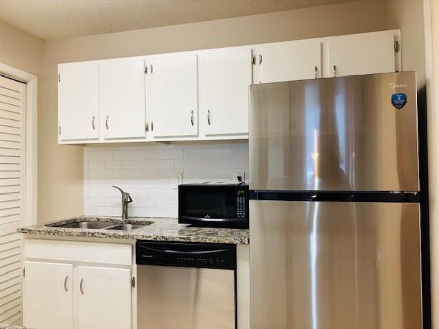 Dunwoody Court - Residential Lease