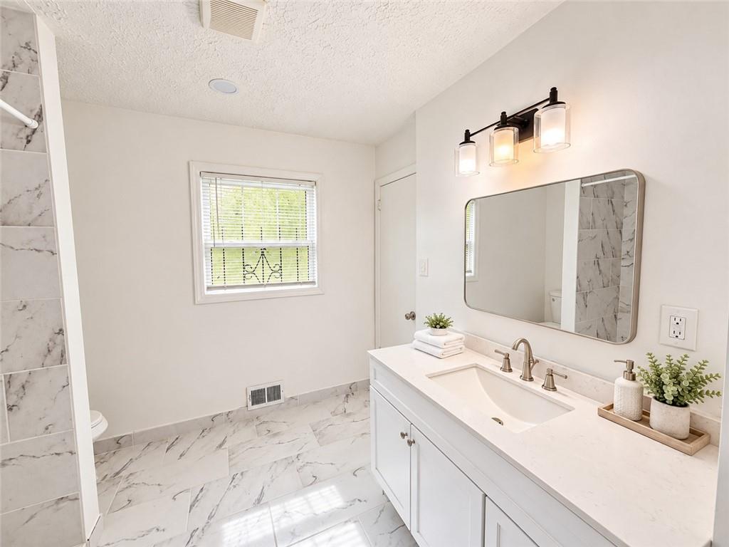 2403 Tiffany Place