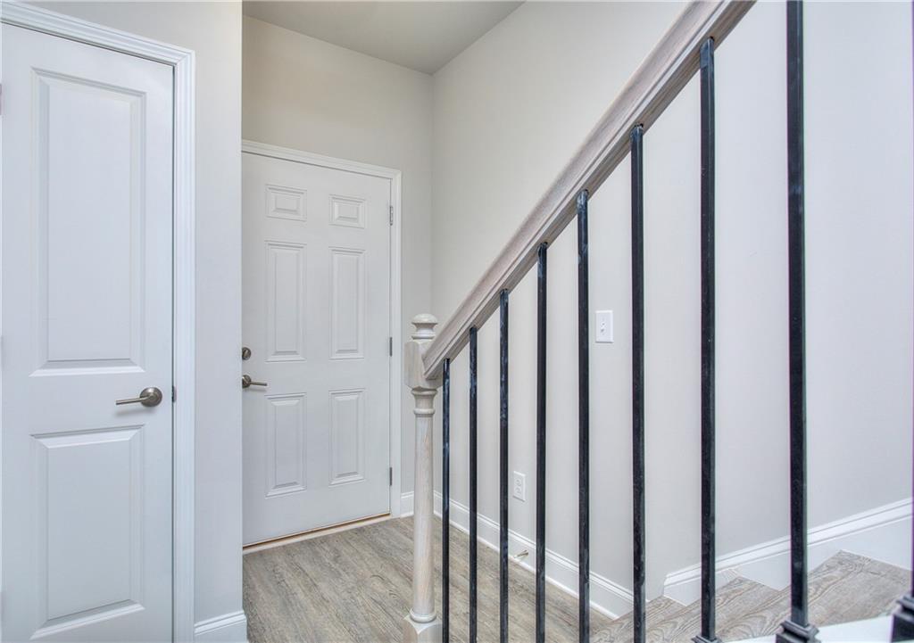 121 Greenview Court 1304
