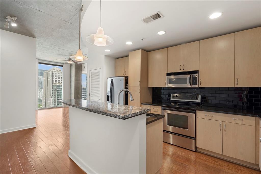 860 Peachtree Street NE 1910
