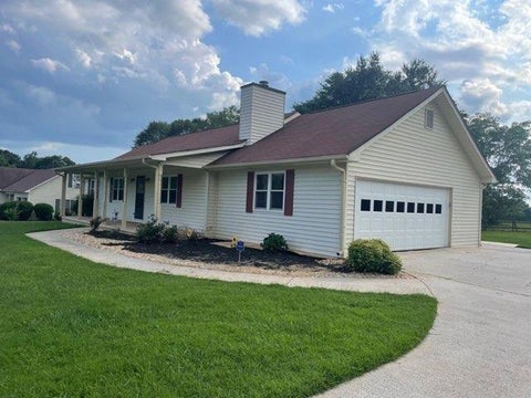 Homes For Sale - 125 Anna Avenue<br/> Palmetto, GA 30268