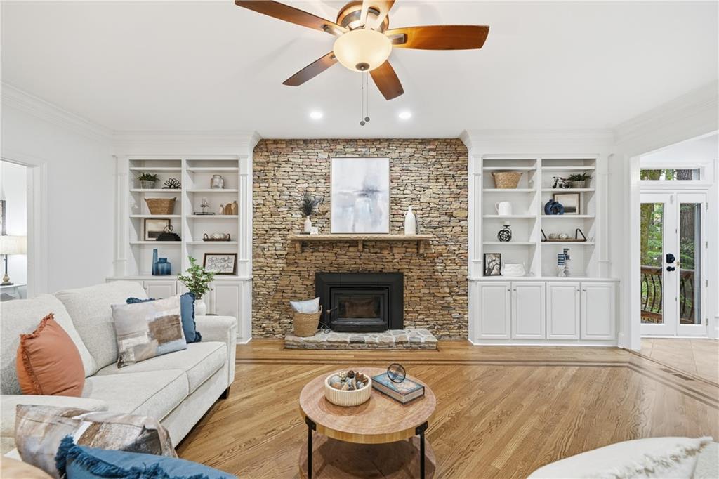 570 Wheatridge Bluff