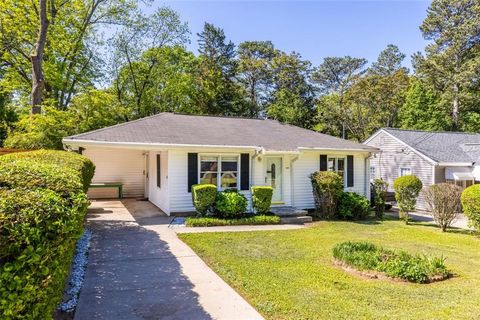 Photo of 1421 SMITH Street SE, Atlanta, GA 30316 (MLS # 7650191)