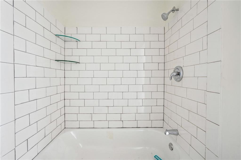 2391 Cove Road, Lithonia, Georgia image 9