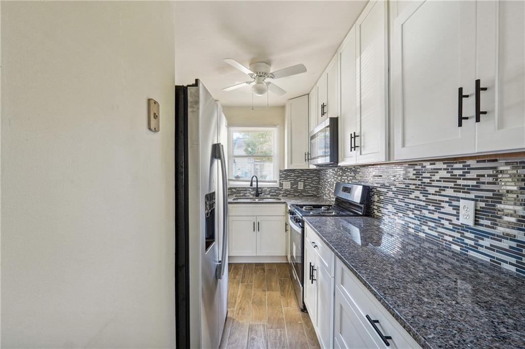 2391 Cove Road, Lithonia, Georgia image 3