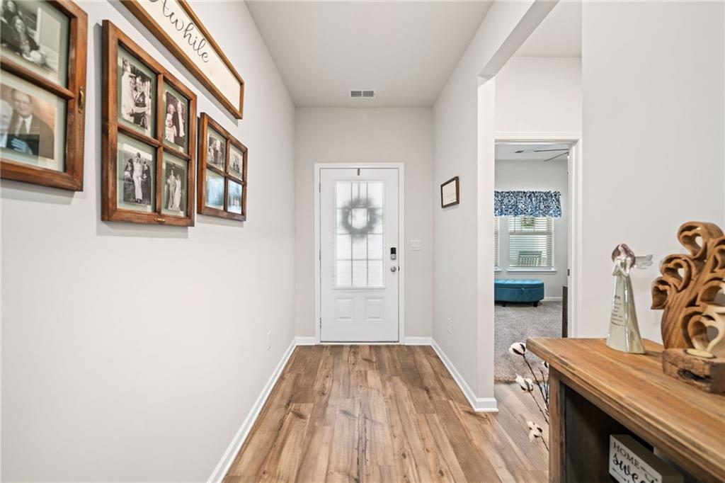 634 Valdosta Drive, Canton, Georgia image 6