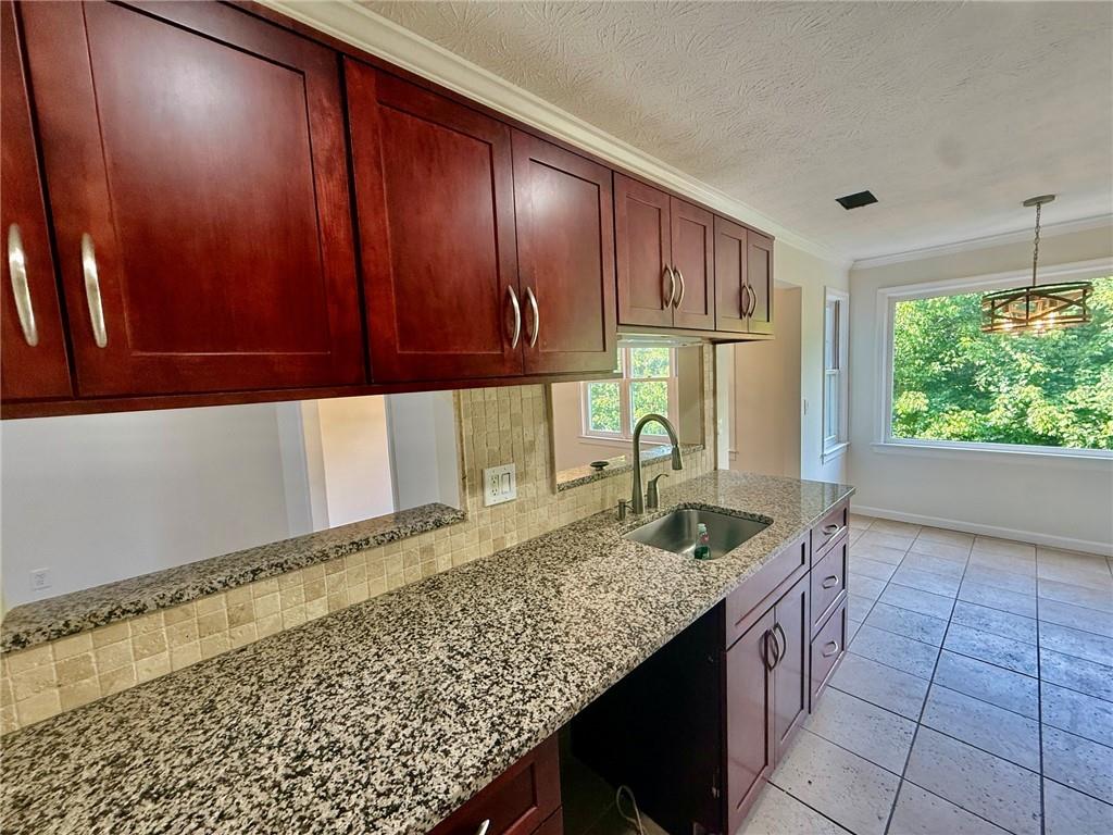 11 Saint Claire Lane NE
