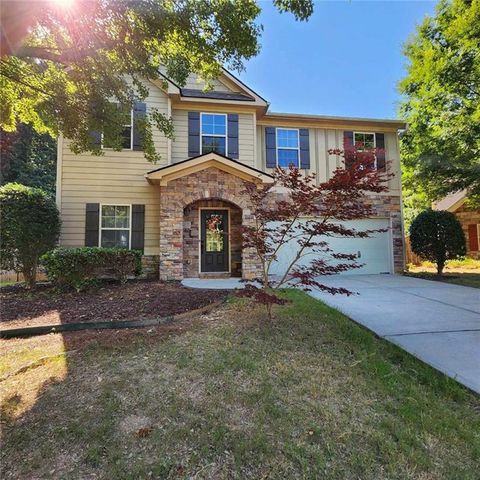 Photo of 3945 SILVERTHORN Trace, Cumming, GA 30028 (MLS # 7663655)