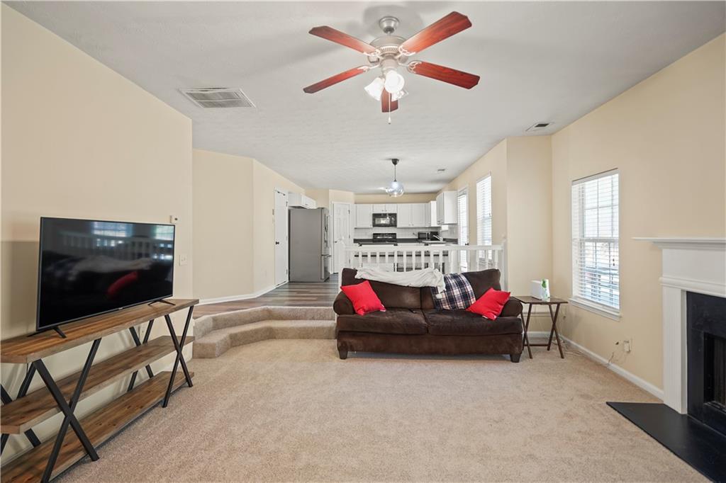 63 Shadowhill Court, Loganville, Georgia image 4