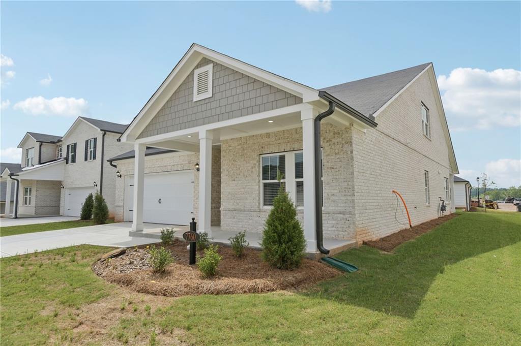 7760 Sheffield Terrace, Fairburn, Georgia image 3