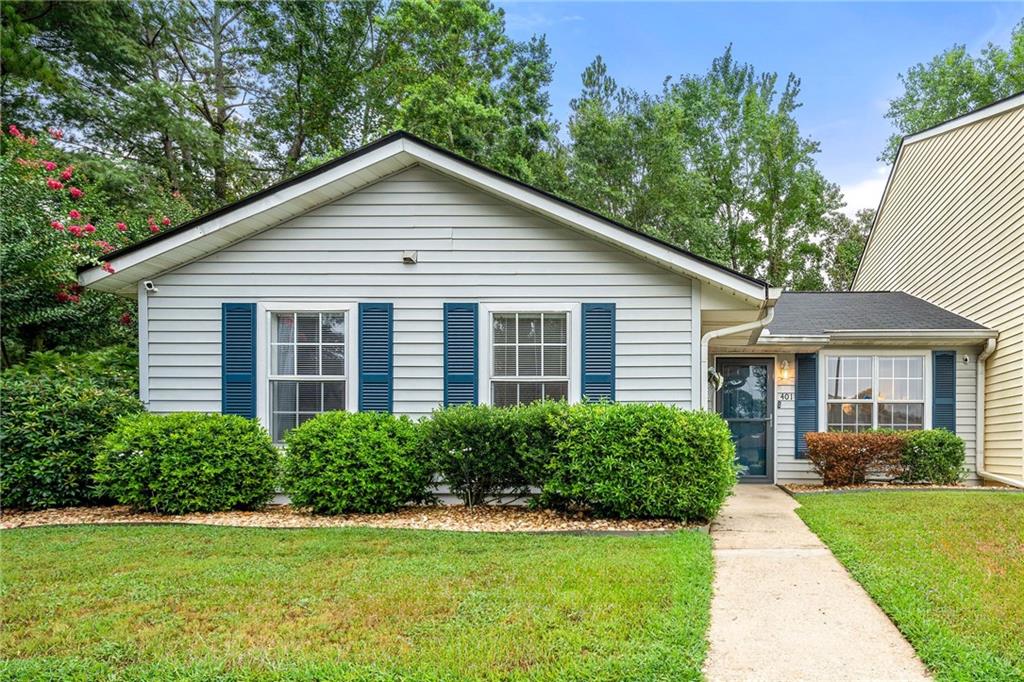 Welcome to this beautiful freshly renovated home located in the desirable Colonial Hills neighborhood of McDonough. This spacious home features an open-concept layout with tile floors on the main level, a formal dining room, and a large living area. The updated kitchen boasts granite countertops, stainless steel appliances, and a breakfast nook—perfect for everyday living and entertaining.
Upstairs, the oversized owner’s suite offers a peaceful retreat with an updated bathroom, including a soaking tub/shower. 2 additional bedrooms provide plenty of space for family, guests, or a home office. Enjoy the outdoors with a flat, fenced backyard and patio area, ideal for relaxing or hosting gatherings. With a 2-car garage, a great community, and convenient access to I-75, shopping, and schools, this move-in-ready home has everything you need.