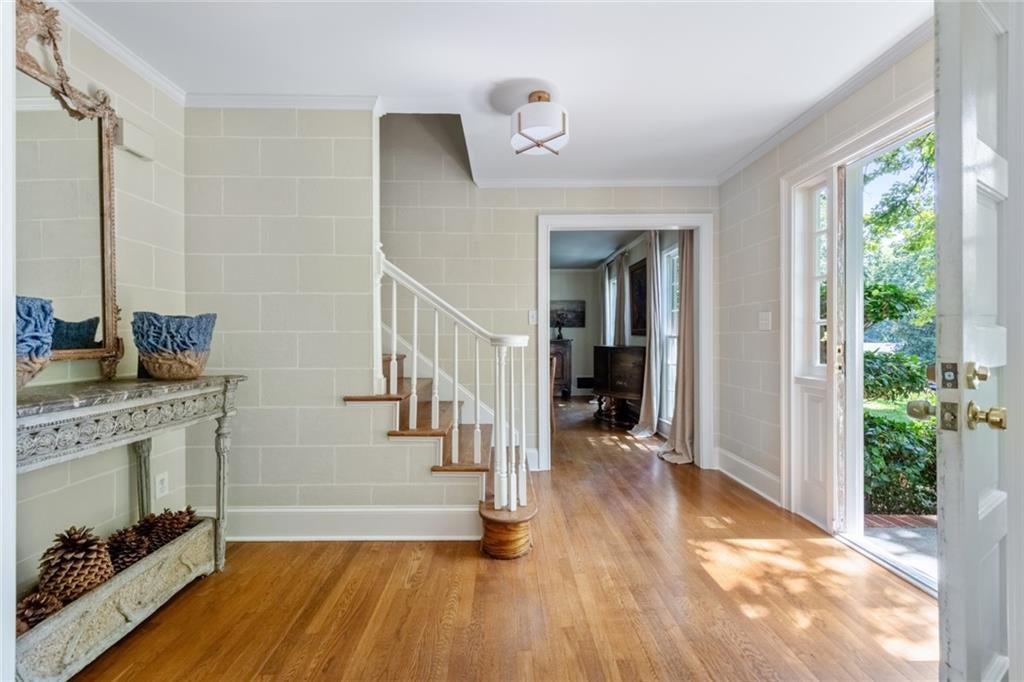 5506 Whitewood Court