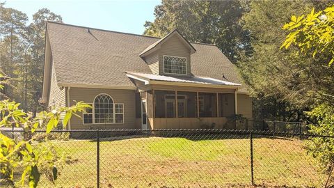 A home in Dahlonega