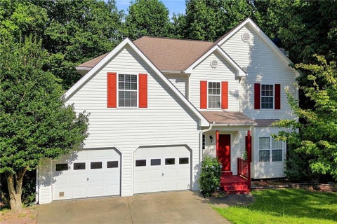 Homes For Sale - 136 Franklin Court<br/> Jasper, GA 30143