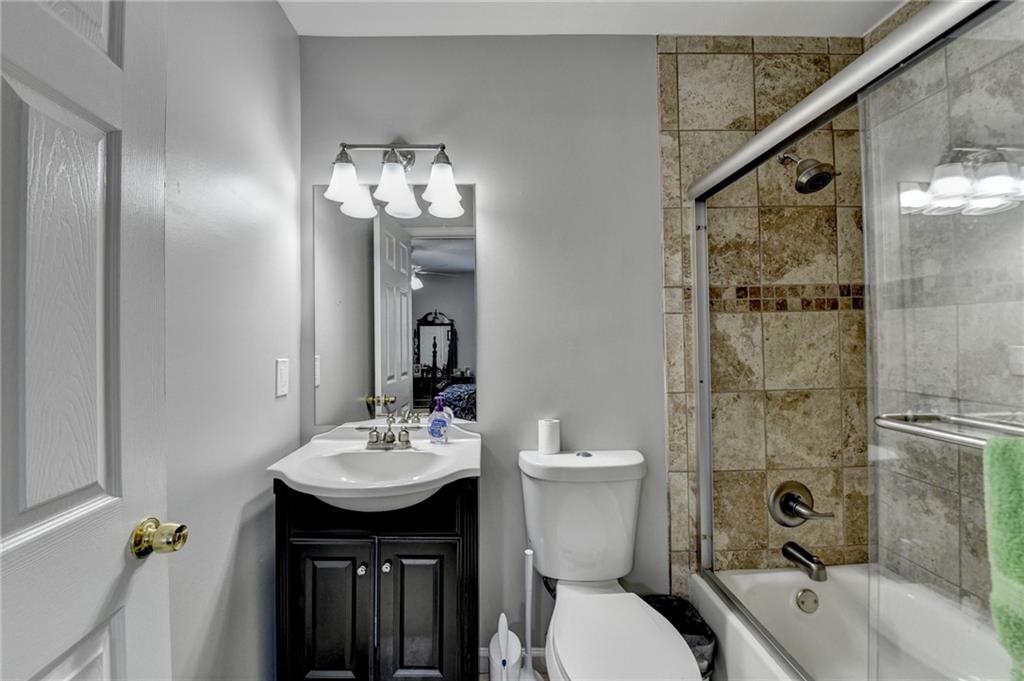 1119 Riverbend Club Drive, Atlanta, Georgia image 30