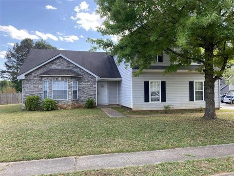 Photo of 2761 Rambling Way, Lithonia, GA 30058 (MLS # 7756548)