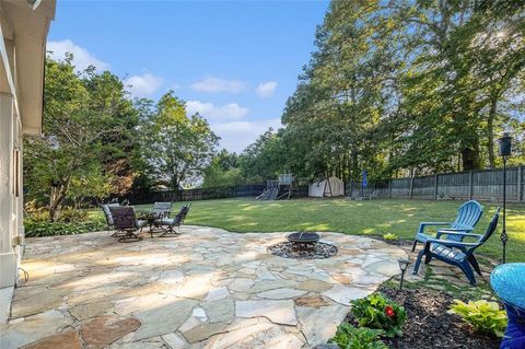 A home in Dacula