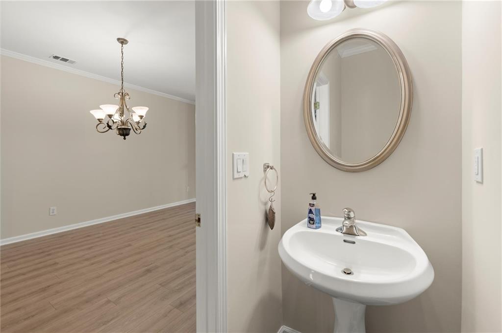 4912 Waters Edge Trail, Roswell, Georgia image 10