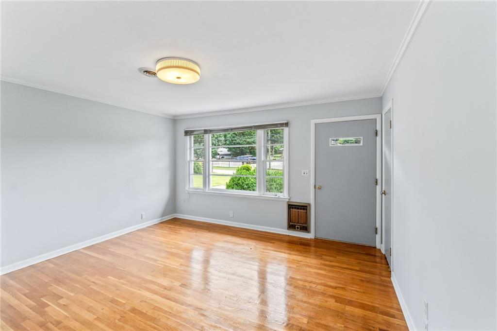 8 Elita Drive