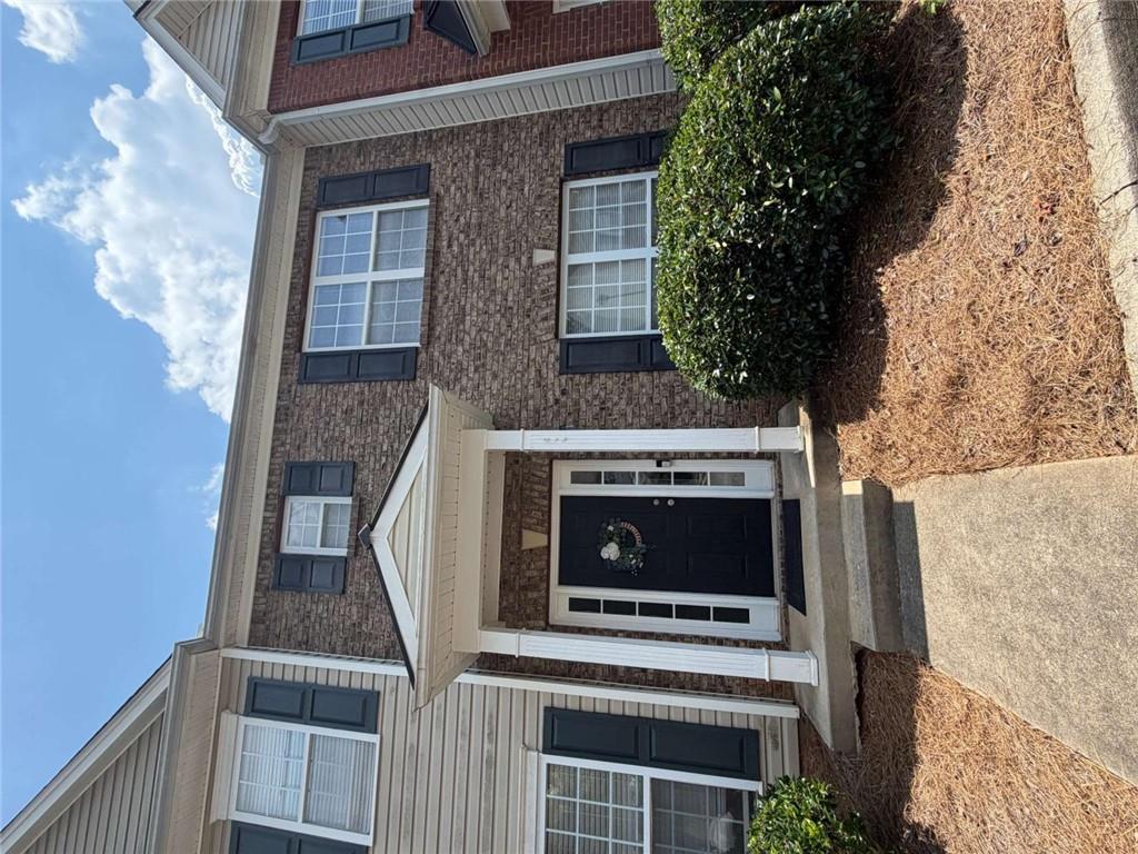 Photo 1 of 33 — 644 Kenridge Drive, Suwanee, GA 30024
