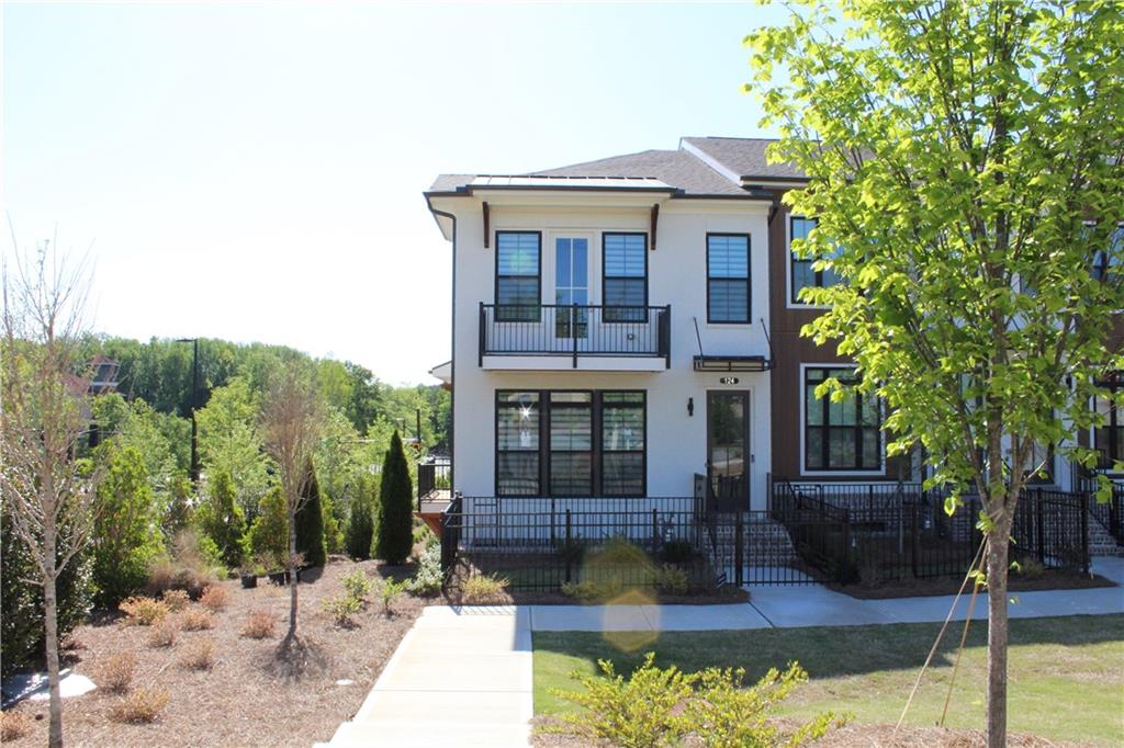 Ecco Park - Residential Lease