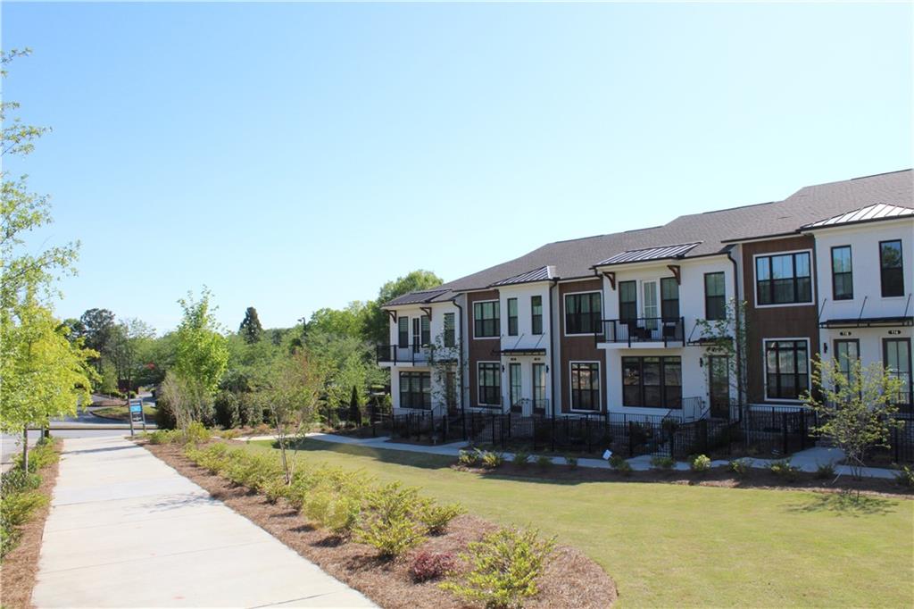 Ecco Park - Residential Lease