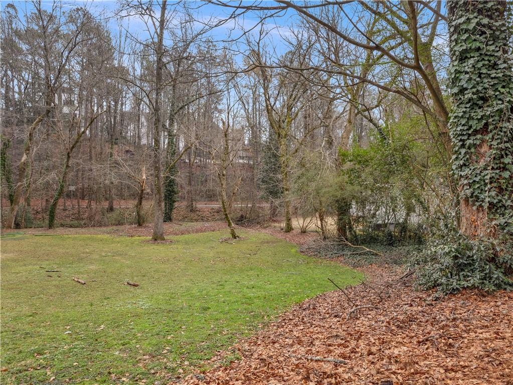 1739 Wayland Circle NE