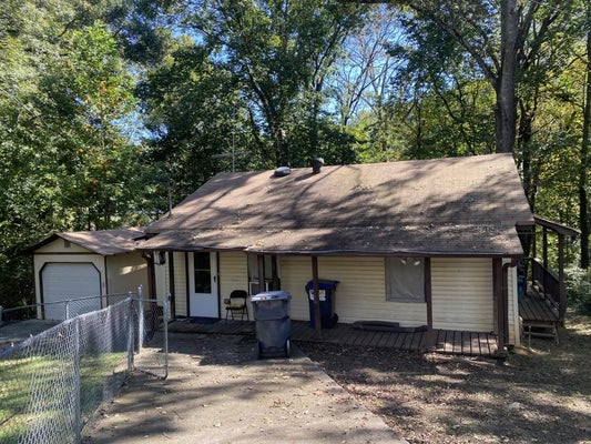 1297 RAILROAD AVE, SUGAR HILL, GA 30518 - Image 4938ec090b96bf7cd739ce8bd0c33fcb/215865011