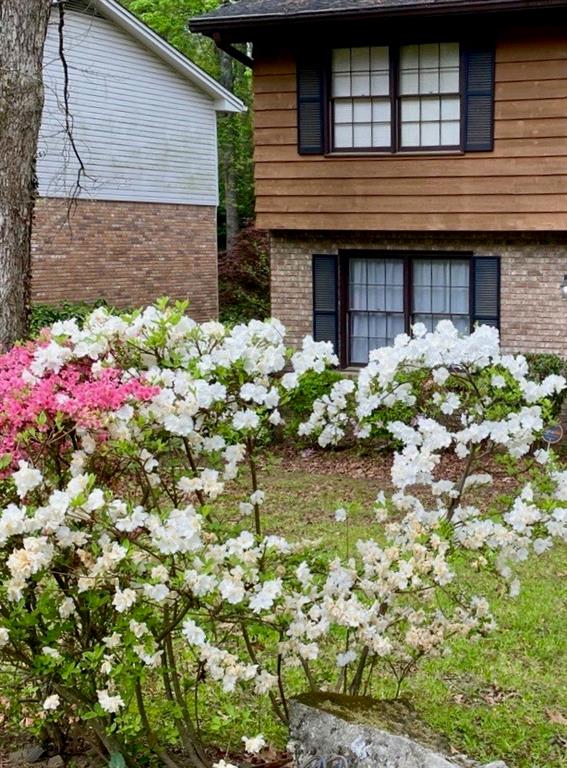 3352 NORTHBROOK Drive